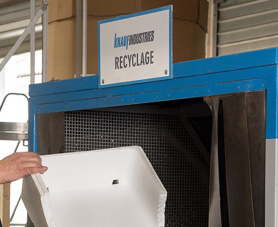 Jak odbywa się produkcja zgodnie z ISO 14001?