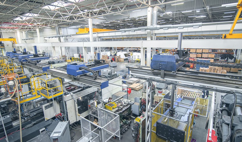 zakład w Nowej Wsi Wrocławskiej od środka